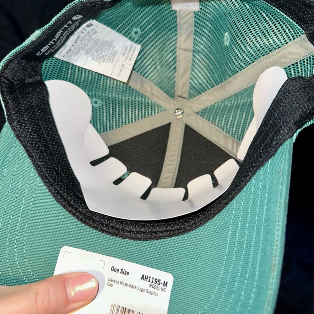 Carhartt hat - Picture 2 of 2